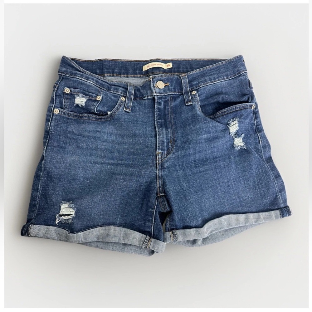 Levis Women’s Sz 30 Mid Length Distressed Denim Blue Shorts Stretch Cuffed Hem